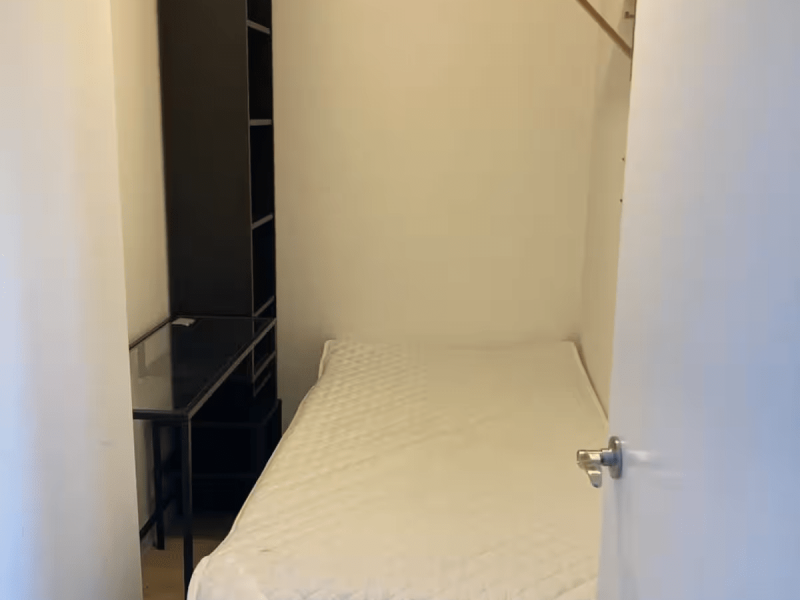 Cozy Condo Downtown Vancouver